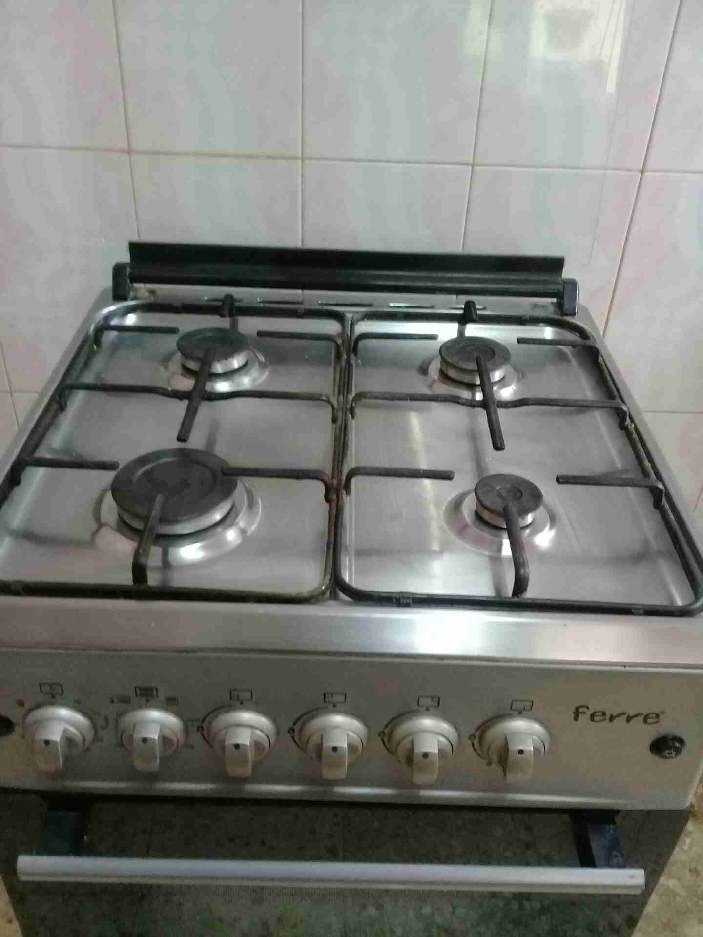 غاز للبيع
لا تنسَ أنك شاهدت هذا الإعلان في عنكبوت
غاز اربع عيون مستعمل استعمال بسيط...