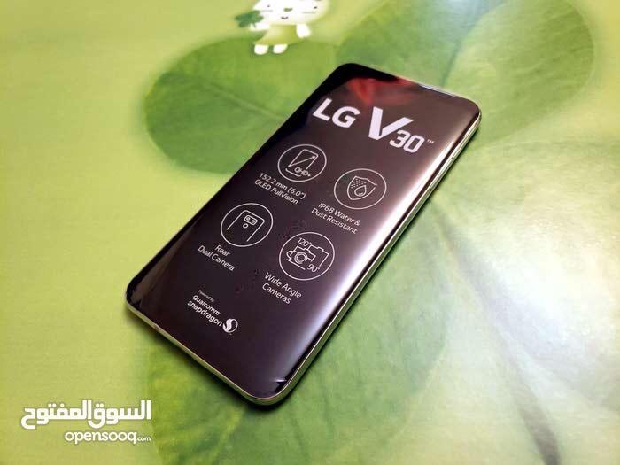 LG Mobaile G7 ..V40  ..V30                                            


	 				لا تنسَ أنك شاهدت هذا الإعلان في عنكبوت            
	 				
                                السلام عليكم ورحمة الله وب...