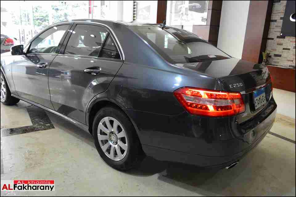 Mercedes E250 Model 2010
لا تنسَ أنك شاهدت هذا الإعلان في عنكبوت
Mercedes E250
Model 2010...