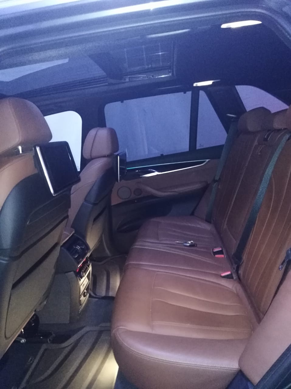 BMWX5 موديل 2017 ك م7000
لا تنسَ أنك شاهدت هذا الإعلان في عنكبوت
BMWX5 موديل 2017 عداد7000ك...