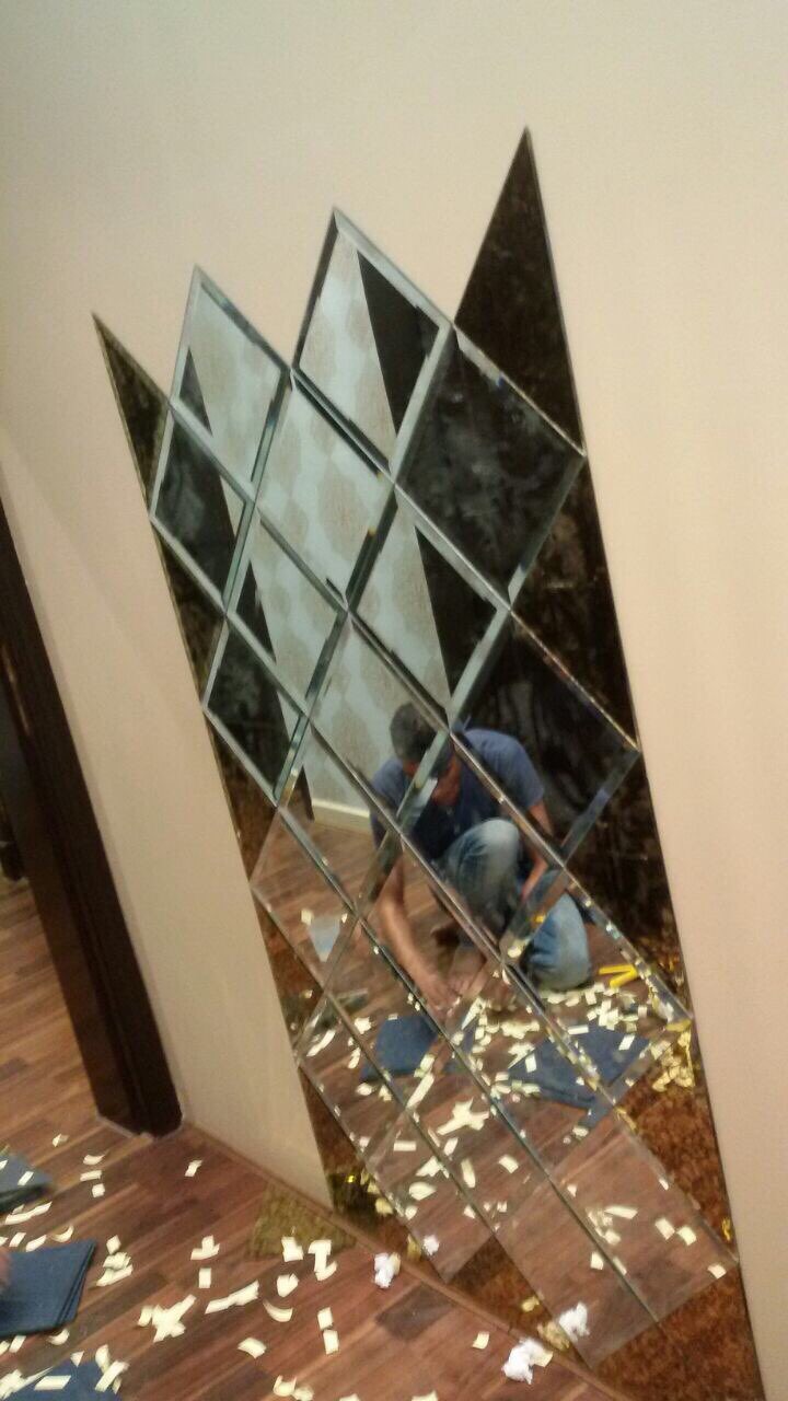 القيصر العربي لجميع اعمال الزجاج والمريا والاستيل ورش الرمل والحمامات الشور
لا تنسَ أنك شاهدت هذا الإعلان في عنكبوت...