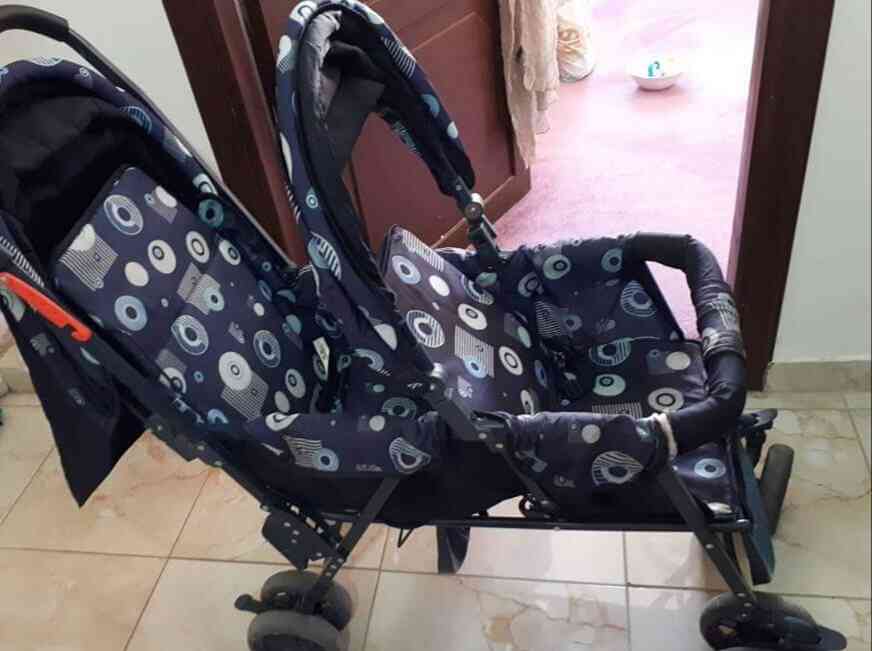 عرباية توأم                                            


	 				لا تنسَ أنك شاهدت هذا الإعلان في عنكبوت            
	 				
                                بحالة جيدة جدا...