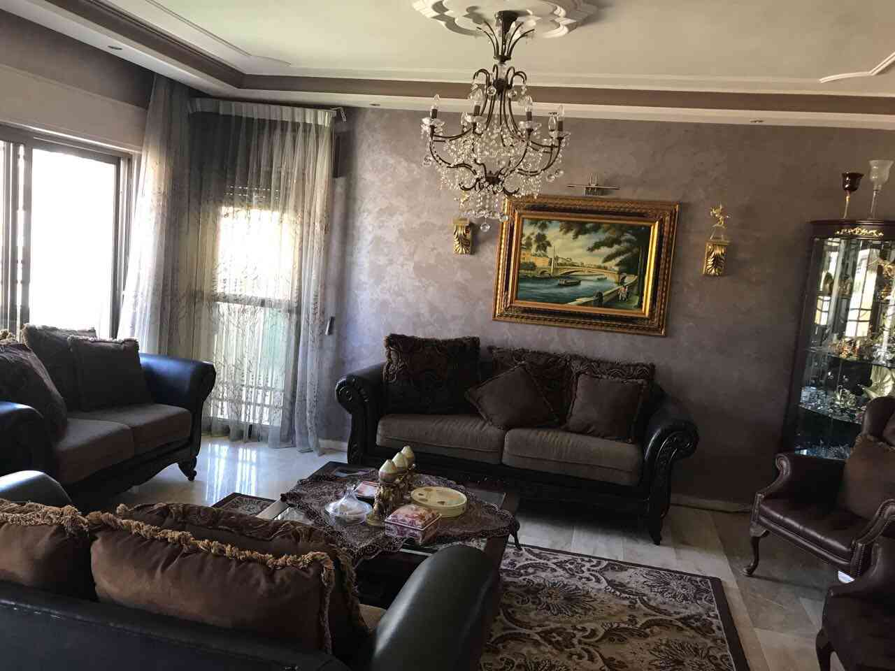 شقة طابقية للبيع 4 نوم في دير غبار
لا تنسَ أنك شاهدت هذا الإعلان في عنكبوت
شقة طابق اول ( طاب...