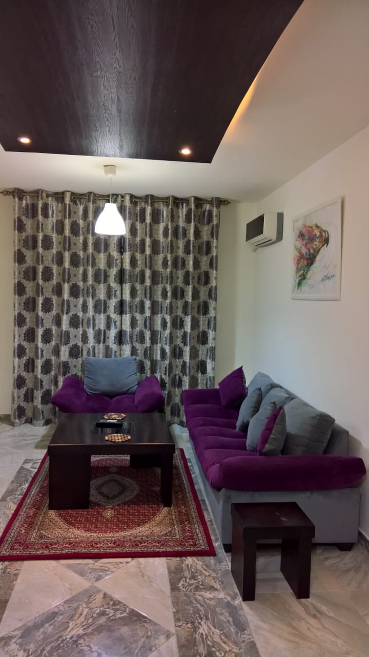 استوديو جديد مفروش خلف الجامعة الاردنية للايجار
لا تنسَ أنك شاهدت هذا الإعلان في عنكبوت
للباح...