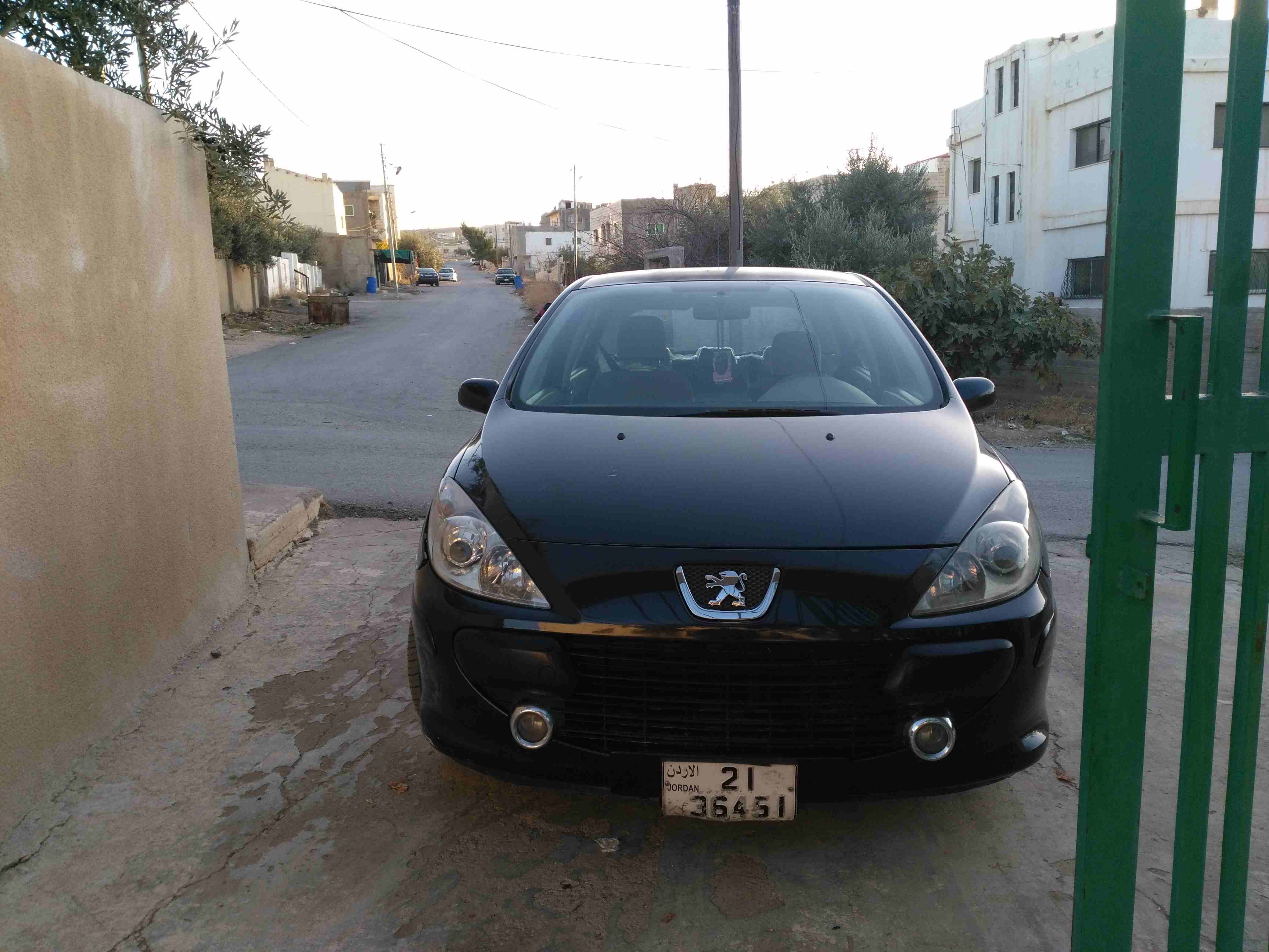 بيجو 307 موديل 2006 للبيع او البدل                                            


	 				لا تنسَ أنك شاهدت هذا الإعلان في عنكبوت            
	 				
                            بيجو 307
فحص 
متوتر 20...