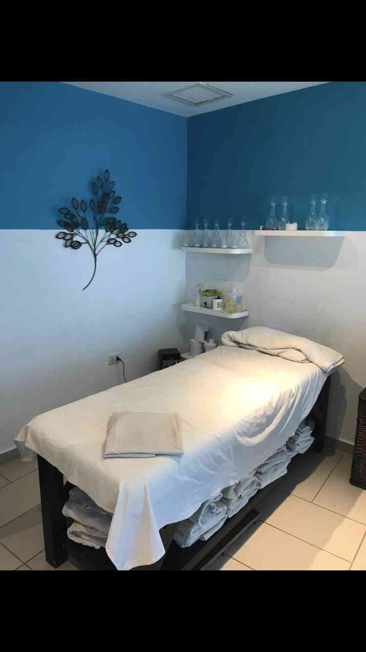 صالون سيدات beauty spa
لا تنسَ أنك شاهدت هذا الإعلان في عنكبوت
Beauty spa for sale for travel...