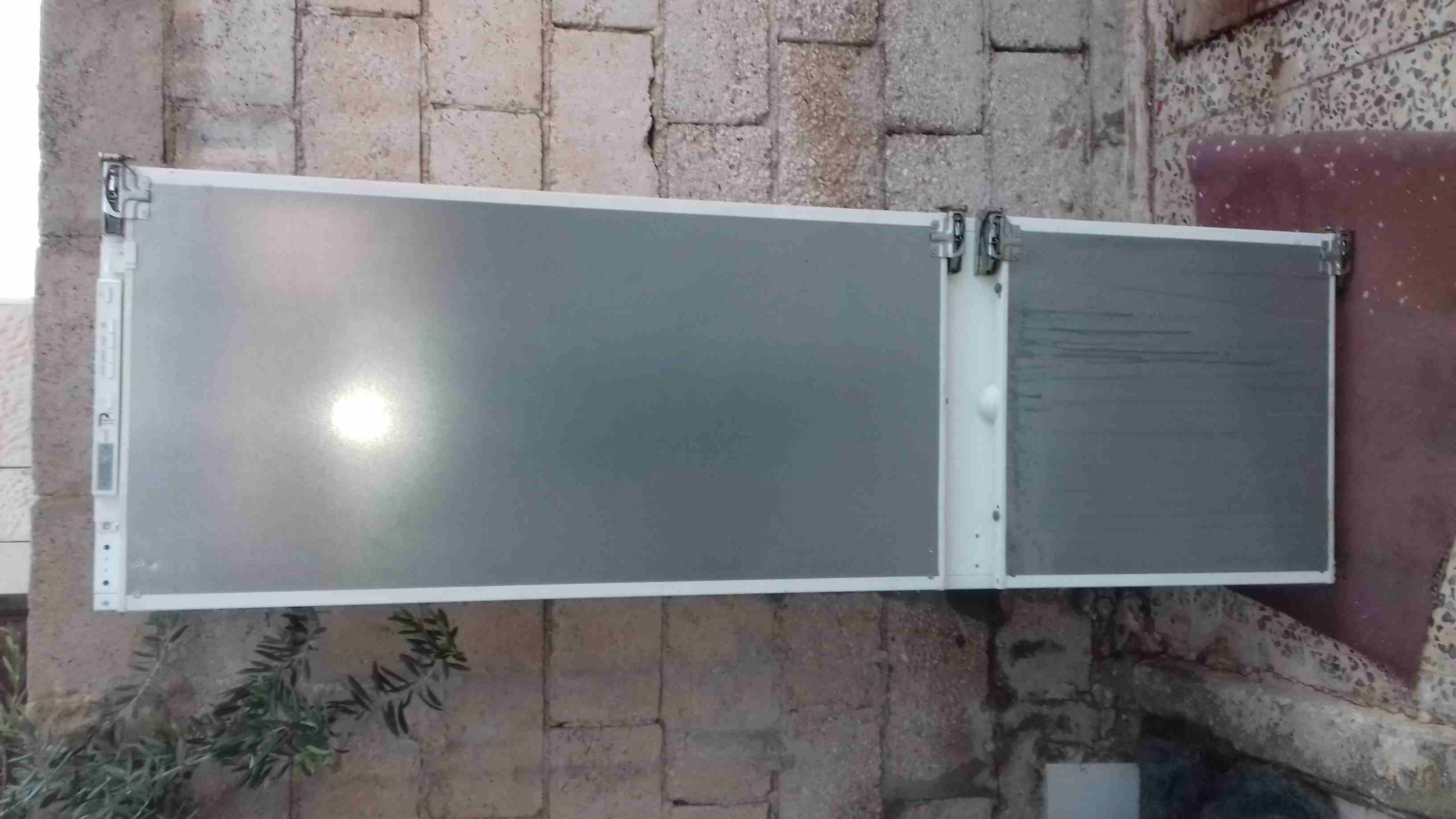 ثلاجة سيمنزSIEMENS بحاله الوكاله
لا تنسَ أنك شاهدت هذا الإعلان في عنكبوت
الثلاجه بابين استعمال بس...
