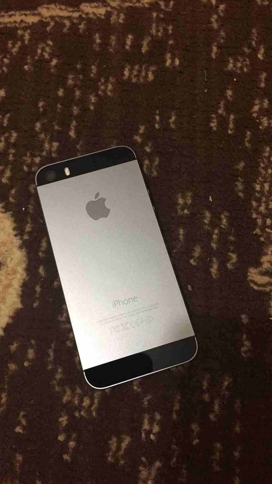 ايفون 5s نضيف توب مع كامل غراضو                                            


	 				لا تنسَ أنك شاهدت هذا الإعلان في عنكبوت            
	 				
                            اربد لتواصل ع الرقم أسفل...