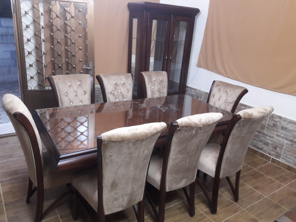 طاولات السفرة وغرف الطعام
لا تنسَ أنك شاهدت هذا الإعلان في عنكبوت
تفصيل طاولات السفرة 4/6/8/...