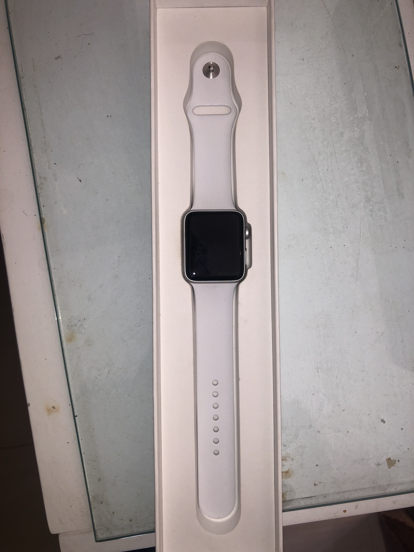Apple Watch series 3 ساعه ابل
لا تنسَ أنك شاهدت هذا الإعلان في عنكبوت
الساعه جديده اتفتحت لل...