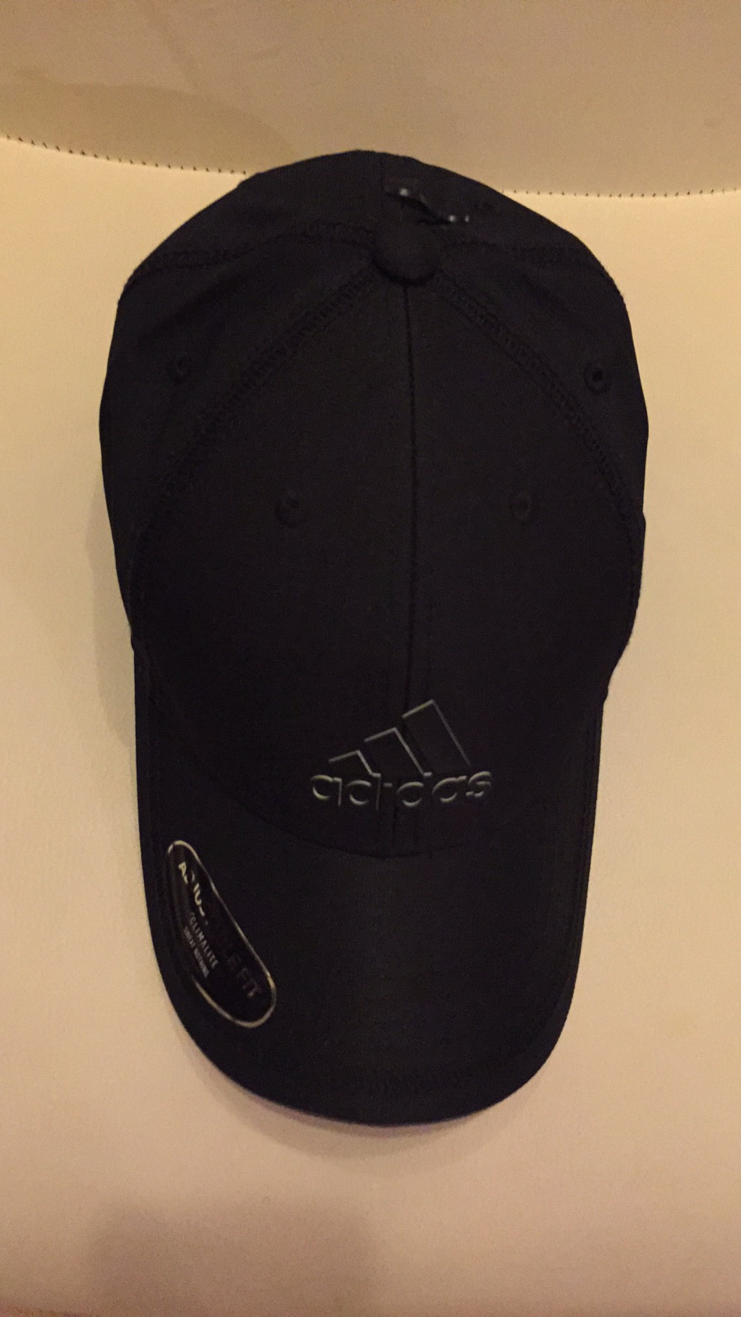adidas cap                                            


	 				لا تنسَ أنك شاهدت هذا الإعلان في عنكبوت            
	 				
                                طاقيه اديداس اصليه لم تستعمل بعد للبيع 20...