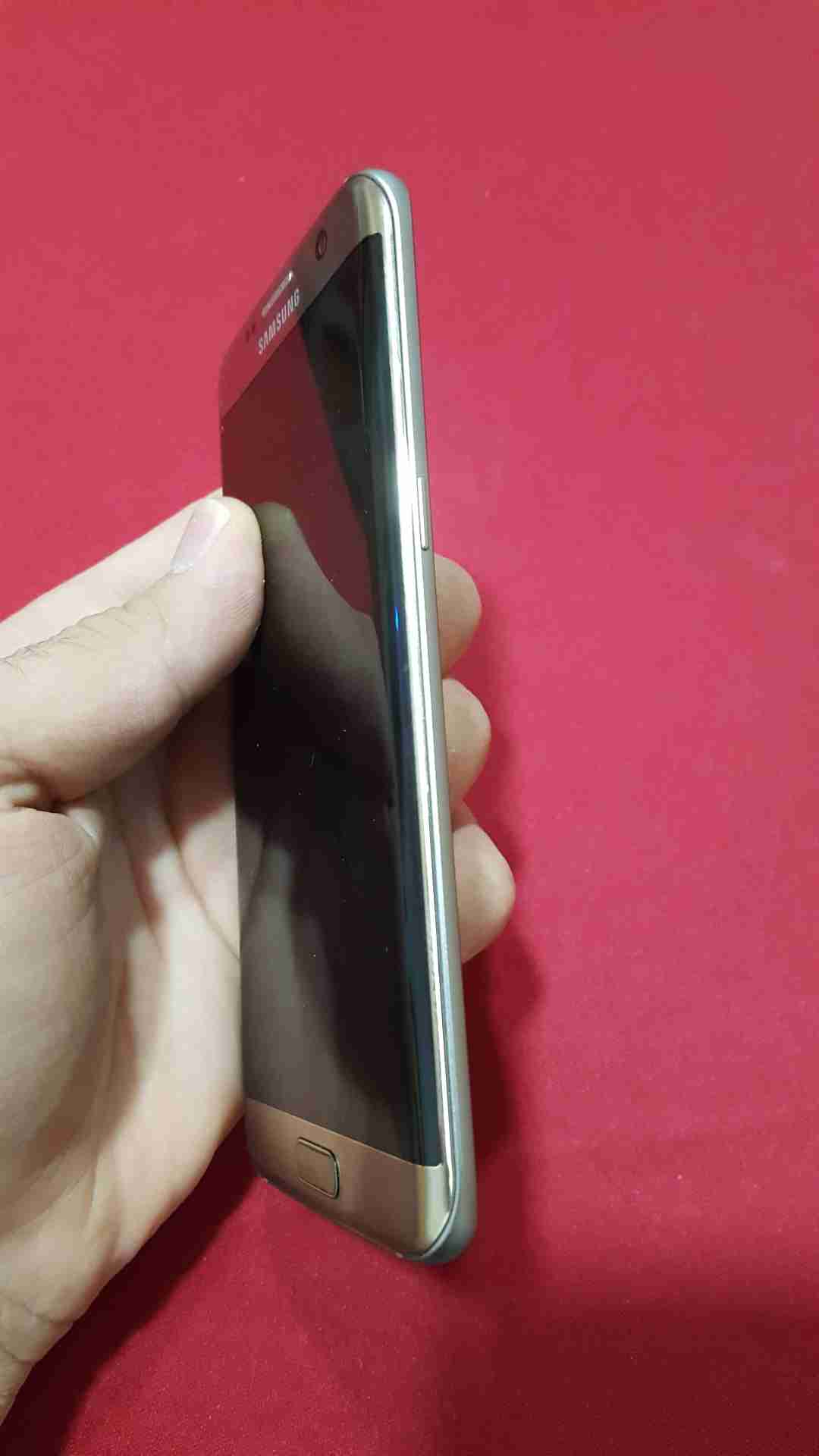 جهاز جالاكسي s7 edge 32GB
لا تنسَ أنك شاهدت هذا الإعلان في عنكبوت
جهاز نظيف مرتب مع الكرتونة...