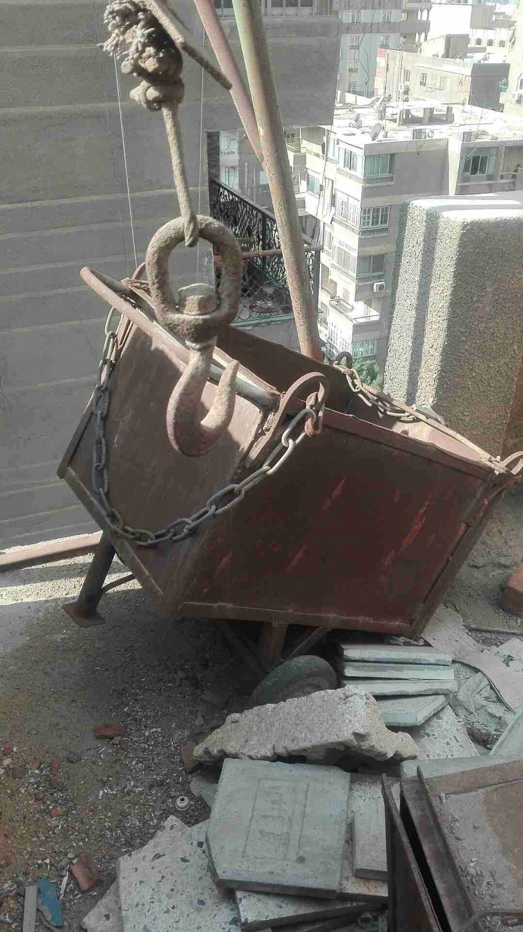 ونش حديد
لا تنسَ أنك شاهدت هذا الإعلان في عنكبوت
للبيع ونش رافع معاع 3 عربيات حديد ... بيرفع 10 ا...