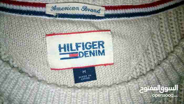 Tommy Hilfiger , Boss , Zara , American eagle , H &amp; M                                            


	 				لا تنسَ أنك شاهدت هذا الإعلان في عنكبوت...