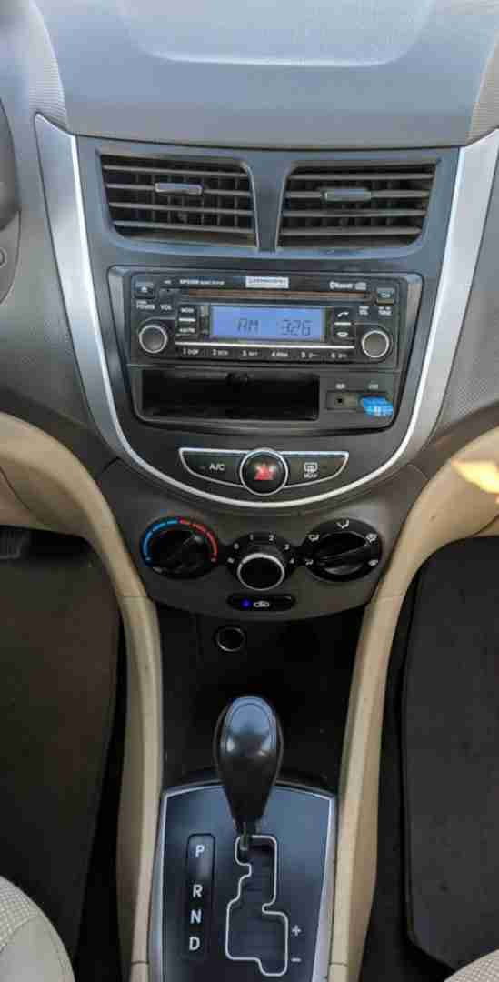 Hyundai Accent 2013
لا تنسَ أنك شاهدت هذا الإعلان في عنكبوت
هونداي اكسنت -
للبيع
فحص جديد...