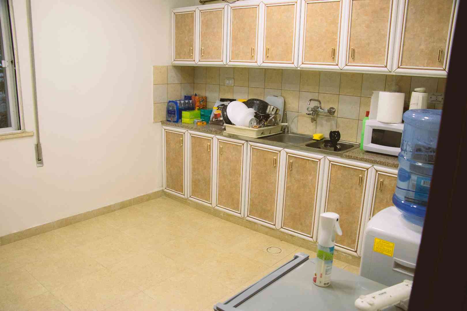 مكتب للبيع بجانب مستشفى عمان
لا تنسَ أنك شاهدت هذا الإعلان في عنكبوت
مكتب طابق أول على الشارع...