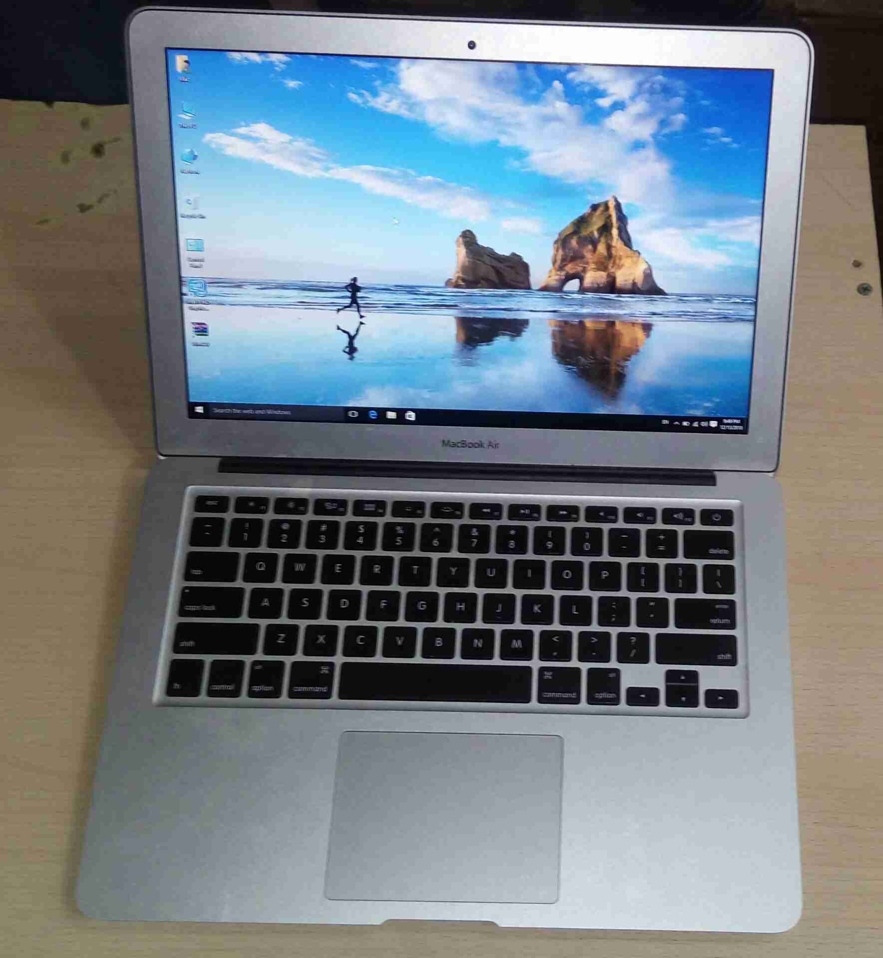 Macbook air core i5
لا تنسَ أنك شاهدت هذا الإعلان في عنكبوت
Macbook air core i5
Hardisk 128gb...