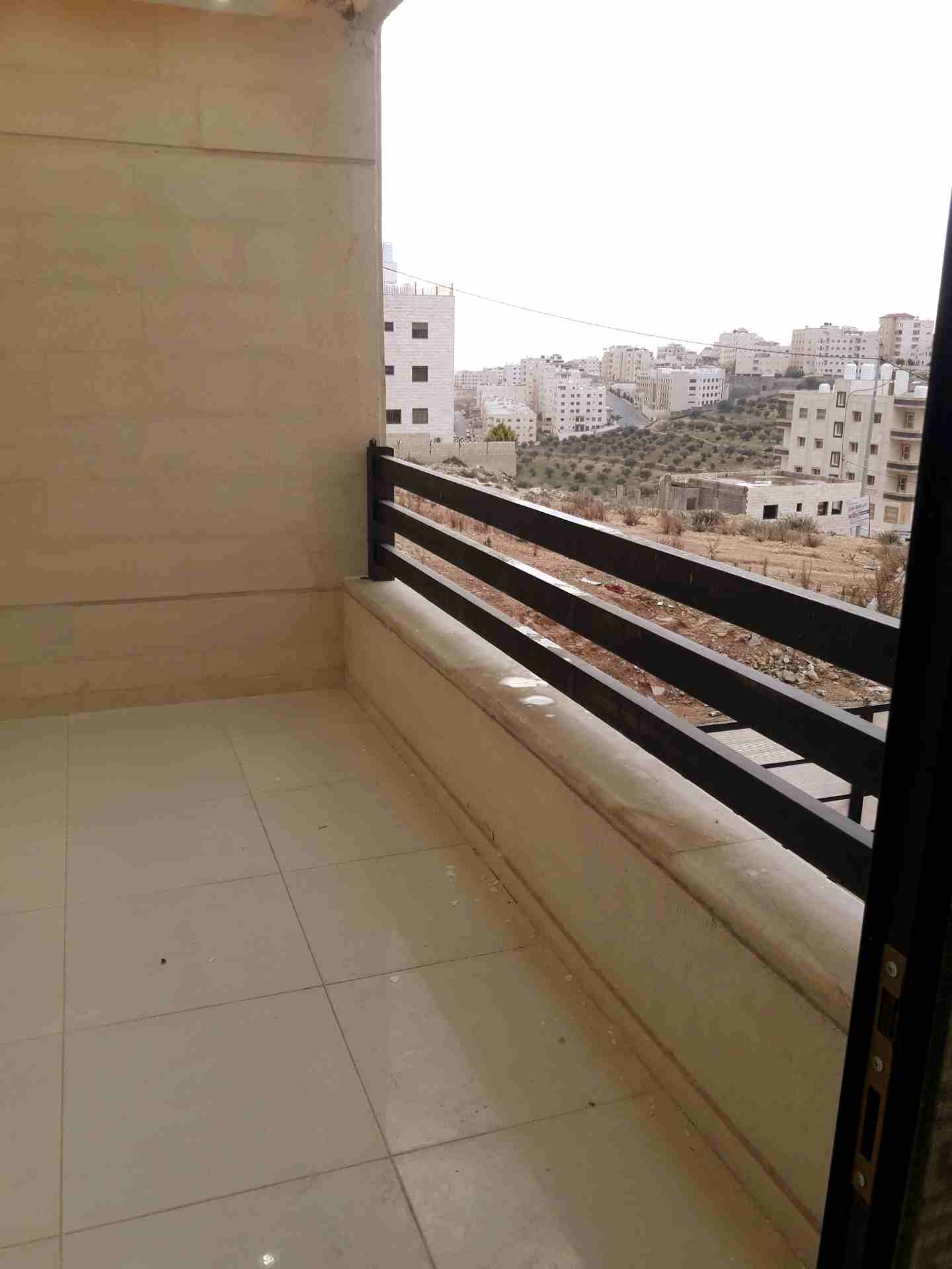جبيهه مقابل قصر الاميىره بسمه عند مسجد زمزم
لا تنسَ أنك شاهدت هذا الإعلان في عنكبوت
اخر شقتين في...