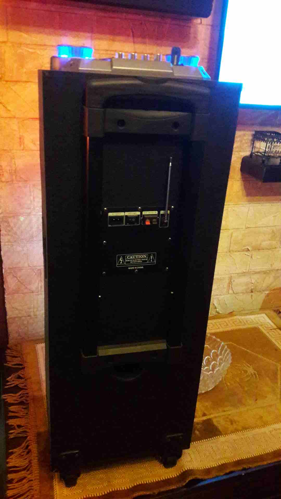 سماعات حديثة شحن وكهرباء مع مايك لاسلكي وصوط قوي جدا
لا تنسَ أنك شاهدت هذا الإعلان في عنكبوت
تصمي...