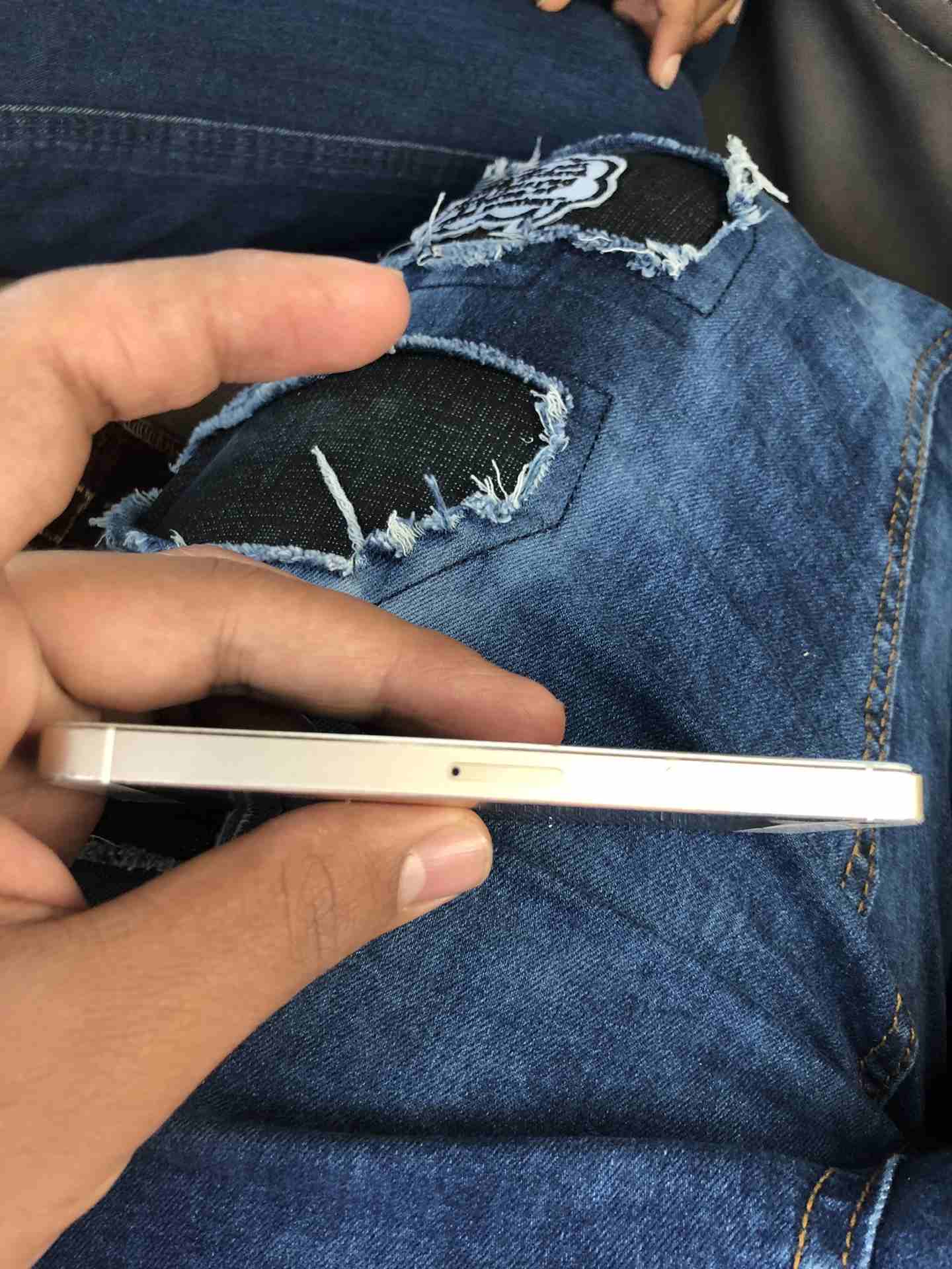 for sale 450
لا تنسَ أنك شاهدت هذا الإعلان في عنكبوت
for sale 450...
