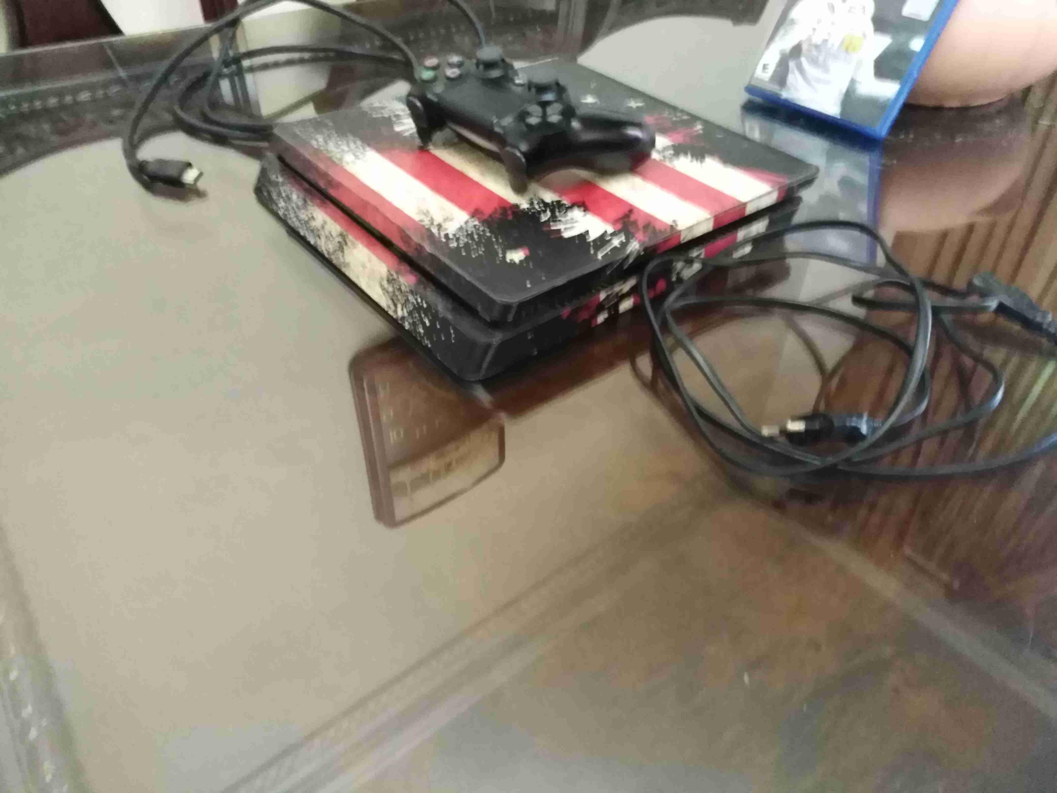 ps4 شبه جديد بحاله الجديد
لا تنسَ أنك شاهدت هذا الإعلان في عنكبوت
بلاي ستيشن 4 بحاله الوكاله...