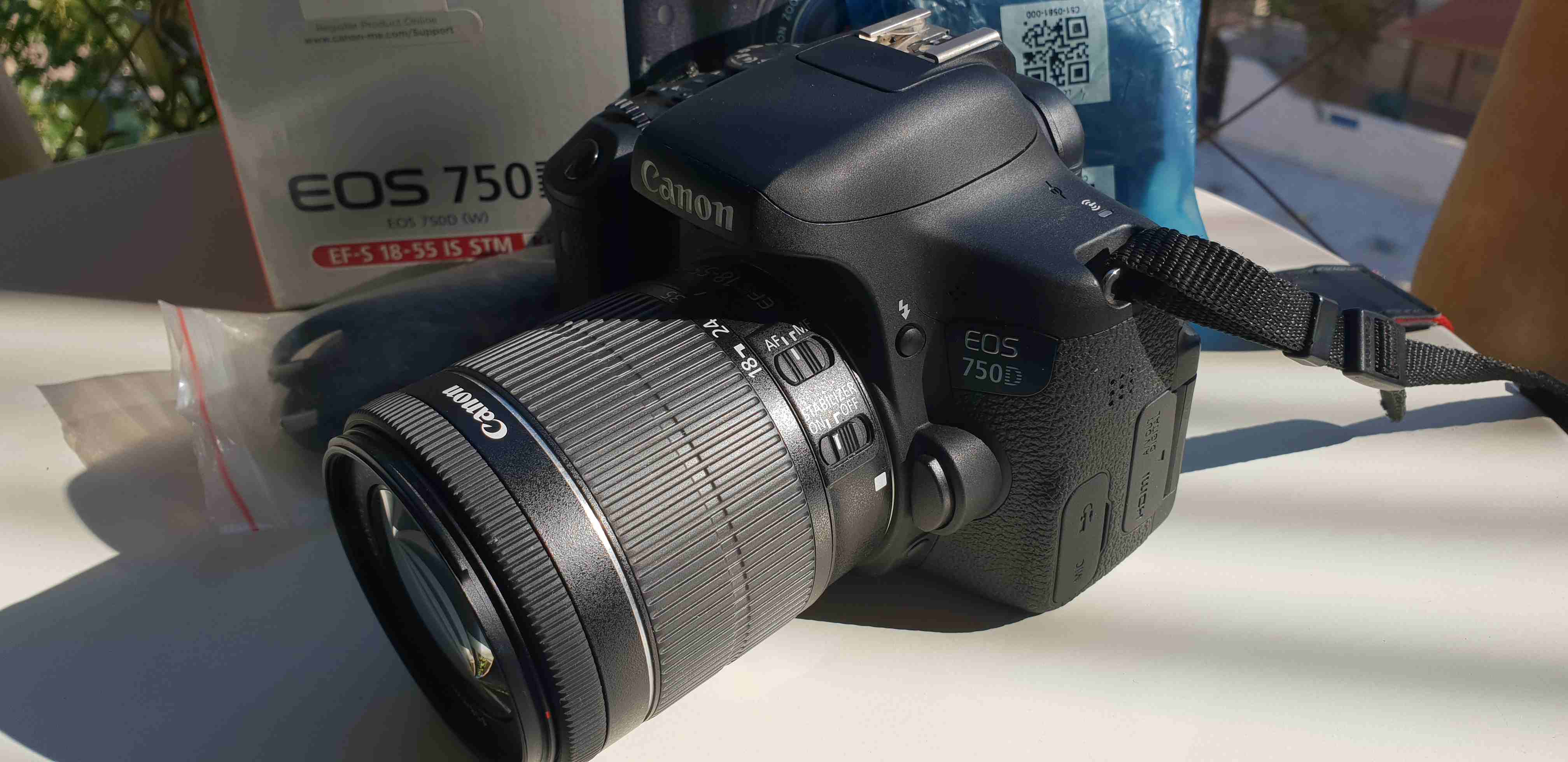كاميرا كانون 750d وكالة مع كرتونة وكامل الاغراض مع عدسة 18-55mm stm
لا تنسَ أنك شاهدت هذا الإعلان في عنكبوت...