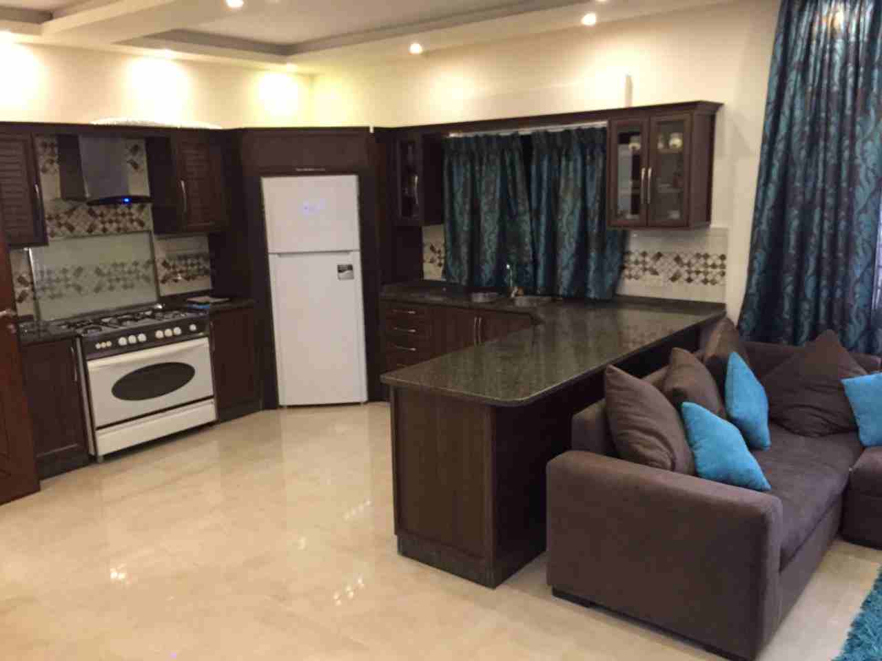 شقة ارضية مفروشة للايجار 3 نوم ضاحية الامير راشد
لا تنسَ أنك شاهدت هذا الإعلان في عنكبوت
طابق ارض...