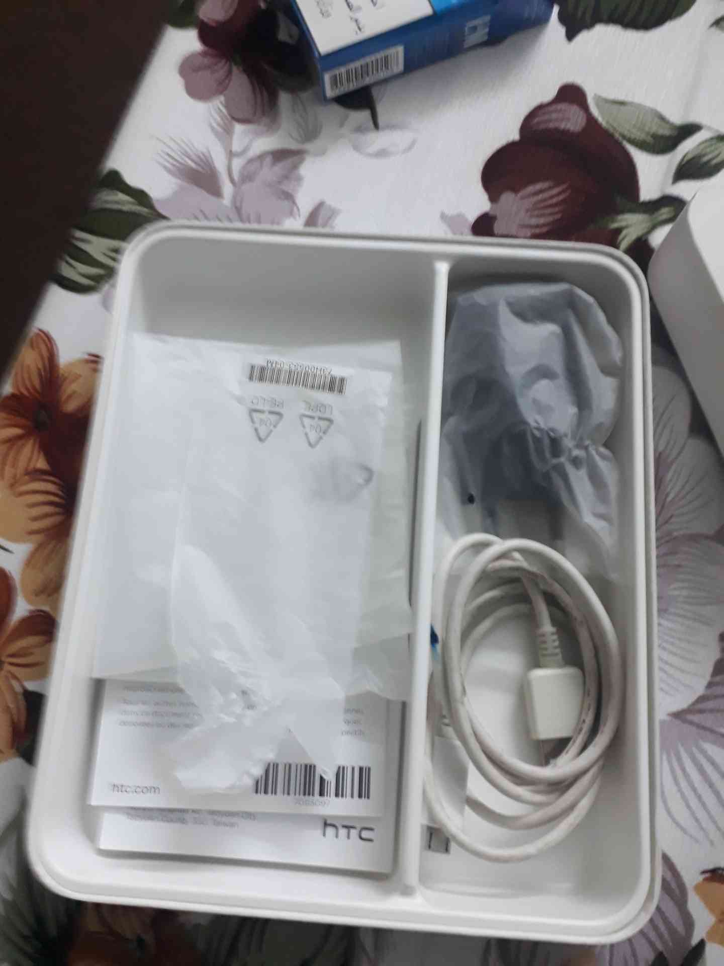 HTC 820
لا تنسَ أنك شاهدت هذا الإعلان في عنكبوت
HTC Desire 820G
16 جيجا الذاكرة الداخلية لل...