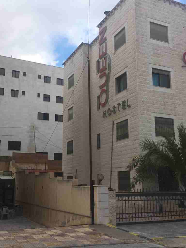 سكن كوين للطالبات
لا تنسَ أنك شاهدت هذا الإعلان في عنكبوت
سكن كوين للطالبات يرحب بكم و يقدم لكم أ...