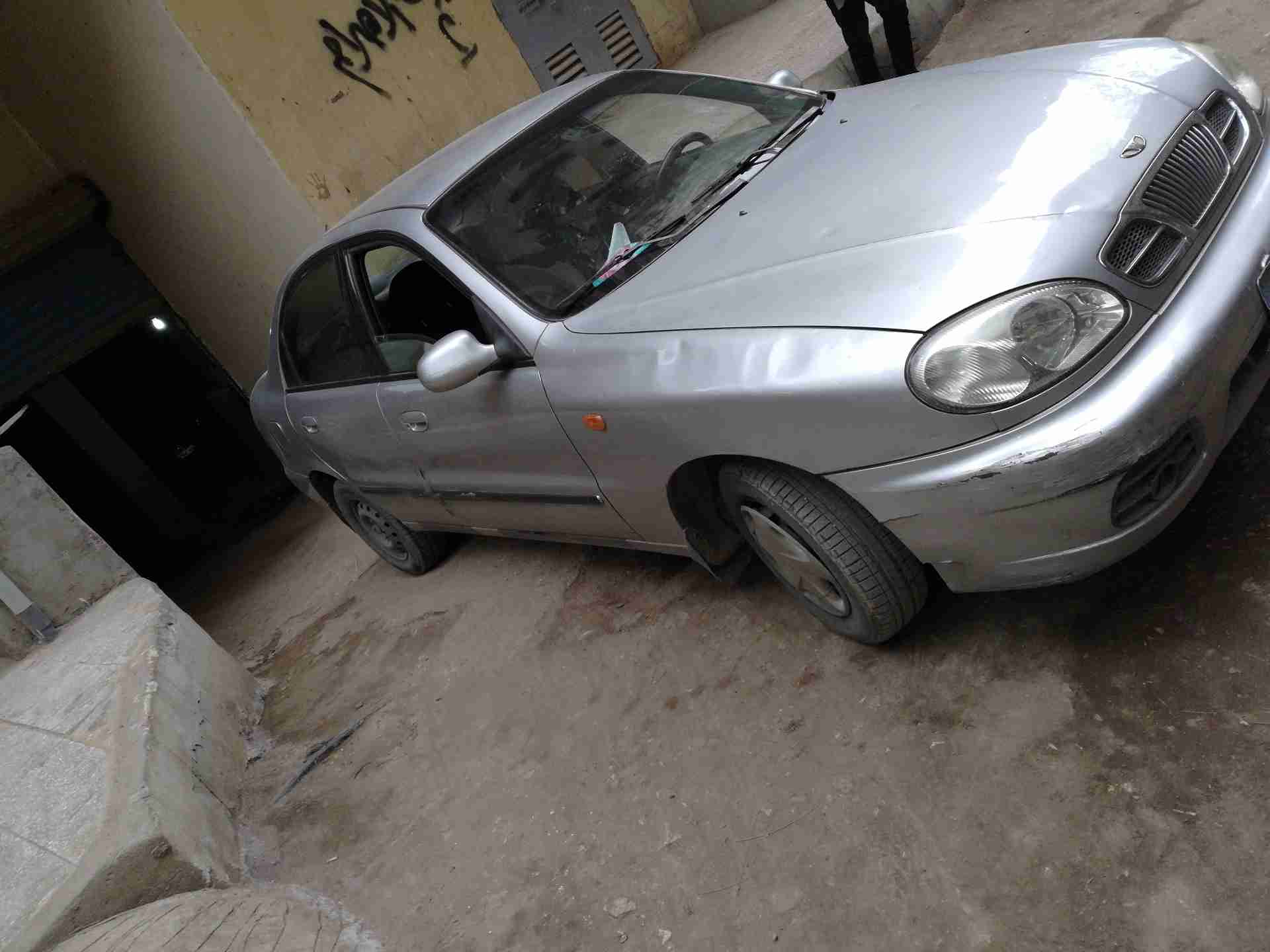 دايو لانوس فابريكة بالكامل
لا تنسَ أنك شاهدت هذا الإعلان في عنكبوت
سيارة دايو لانوس 2004
فابر...