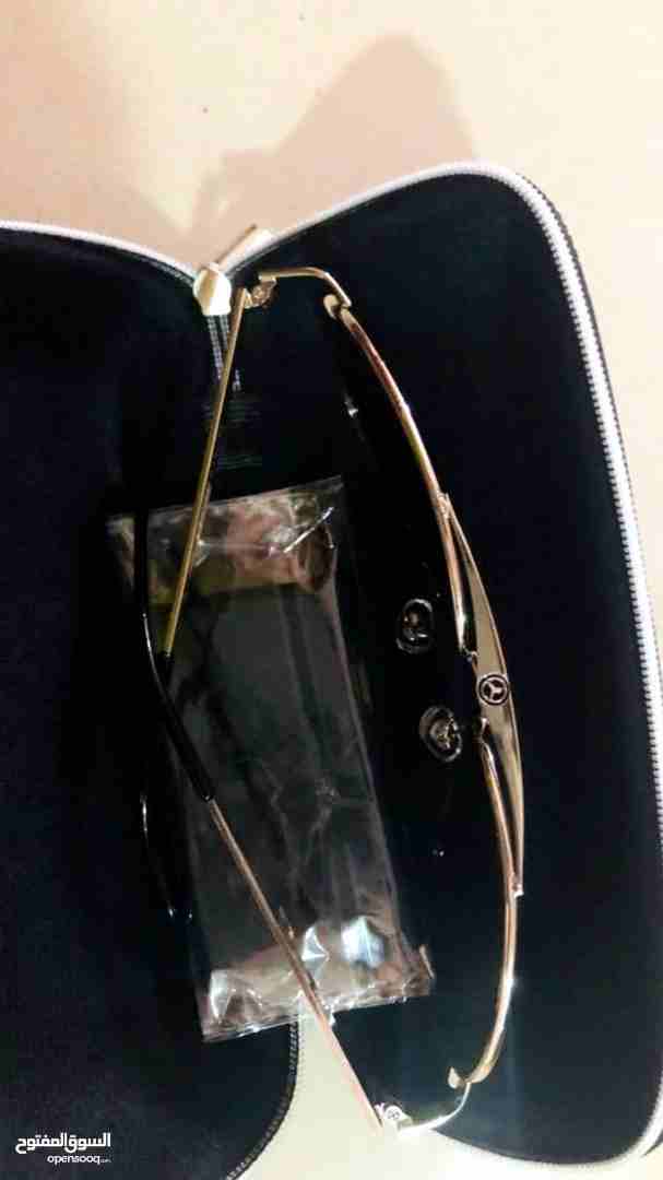 نظارات شمسية اصلية Marcedes benz صناعة إيطالية polarized UV400 عدسات                                            


	 				لا تنسَ أنك شاهدت هذا الإعلان في عنكبوت...