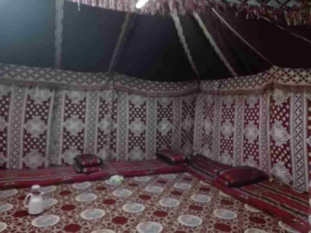خيمة خليجية مميزة قياس 4*6 شتوي صيفي جملون بيت شعر
لا تنسَ أنك شاهدت هذا الإعلان في عنكبوت
خي...