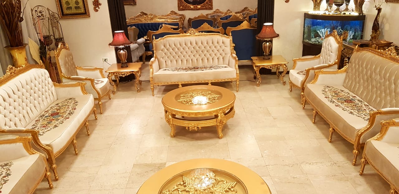 أطقم كنب كلاسيكية ملكية جديدة مصنعة من خشب الزان التركي
لا تنسَ أنك شاهدت هذا الإعلان في عنكبوت...