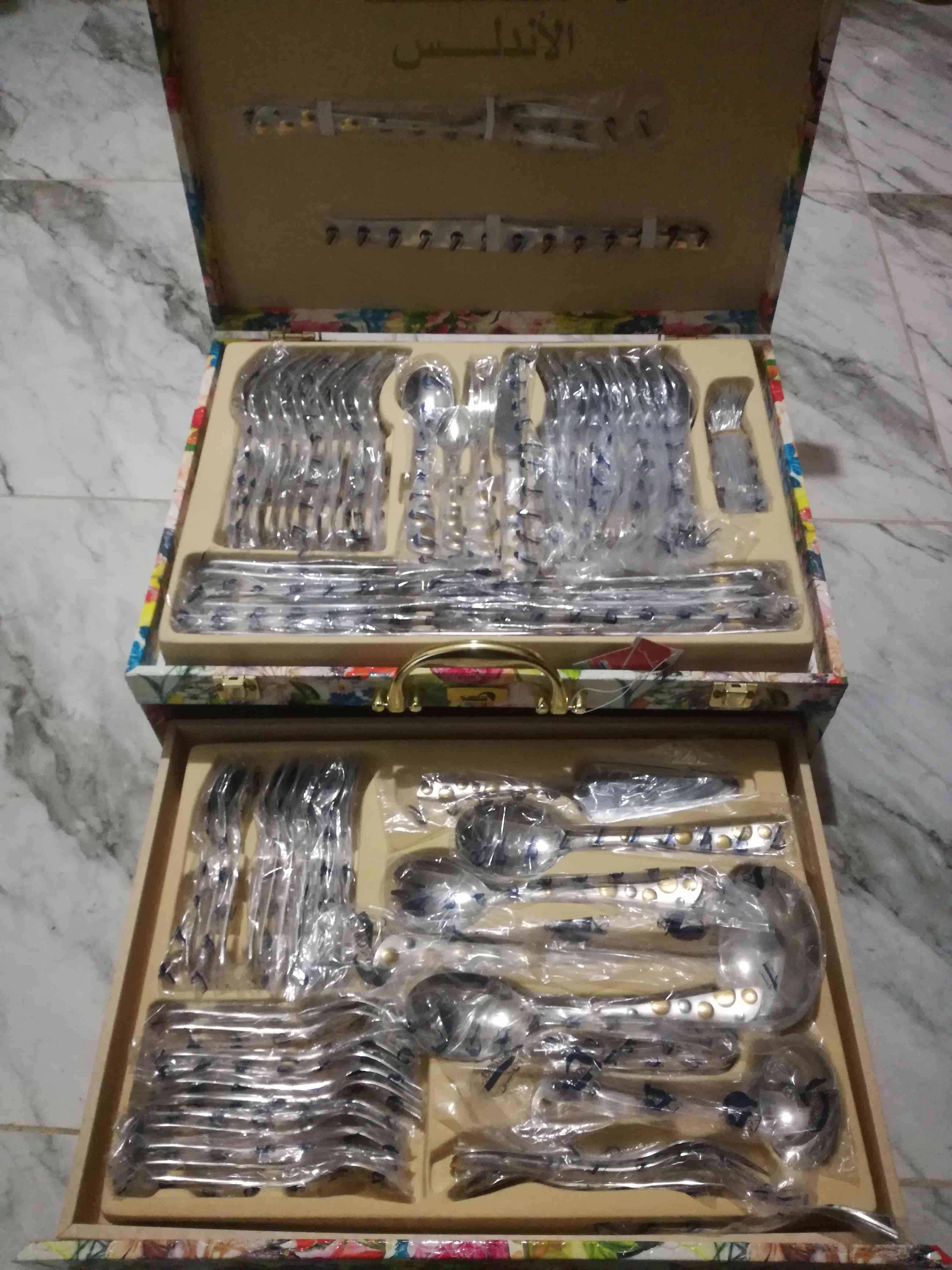 شنطه معالق جديده الماني ماركه سالنجين                                            


	 				لا تنسَ أنك شاهدت هذا الإعلان في عنكبوت            
	 				
                                شنطه معالق من ش...