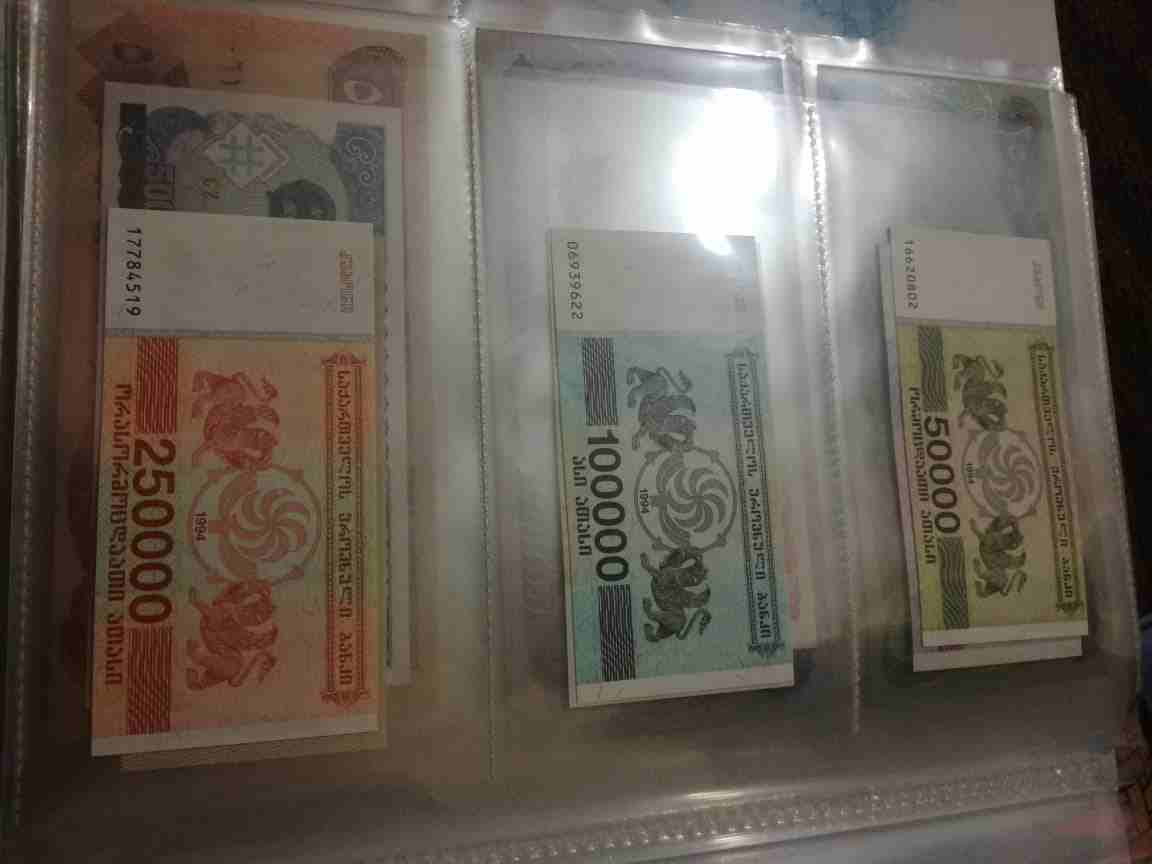 البوم عملات ورقيه
لا تنسَ أنك شاهدت هذا الإعلان في عنكبوت
البوم عملات ورقيه مع مئه عمله ورقيه انس...