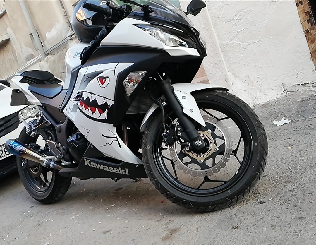 kawasaki ninja 300 2017
لا تنسَ أنك شاهدت هذا الإعلان في عنكبوت
- نينجا 300
- لون ابيض لؤلؤي...