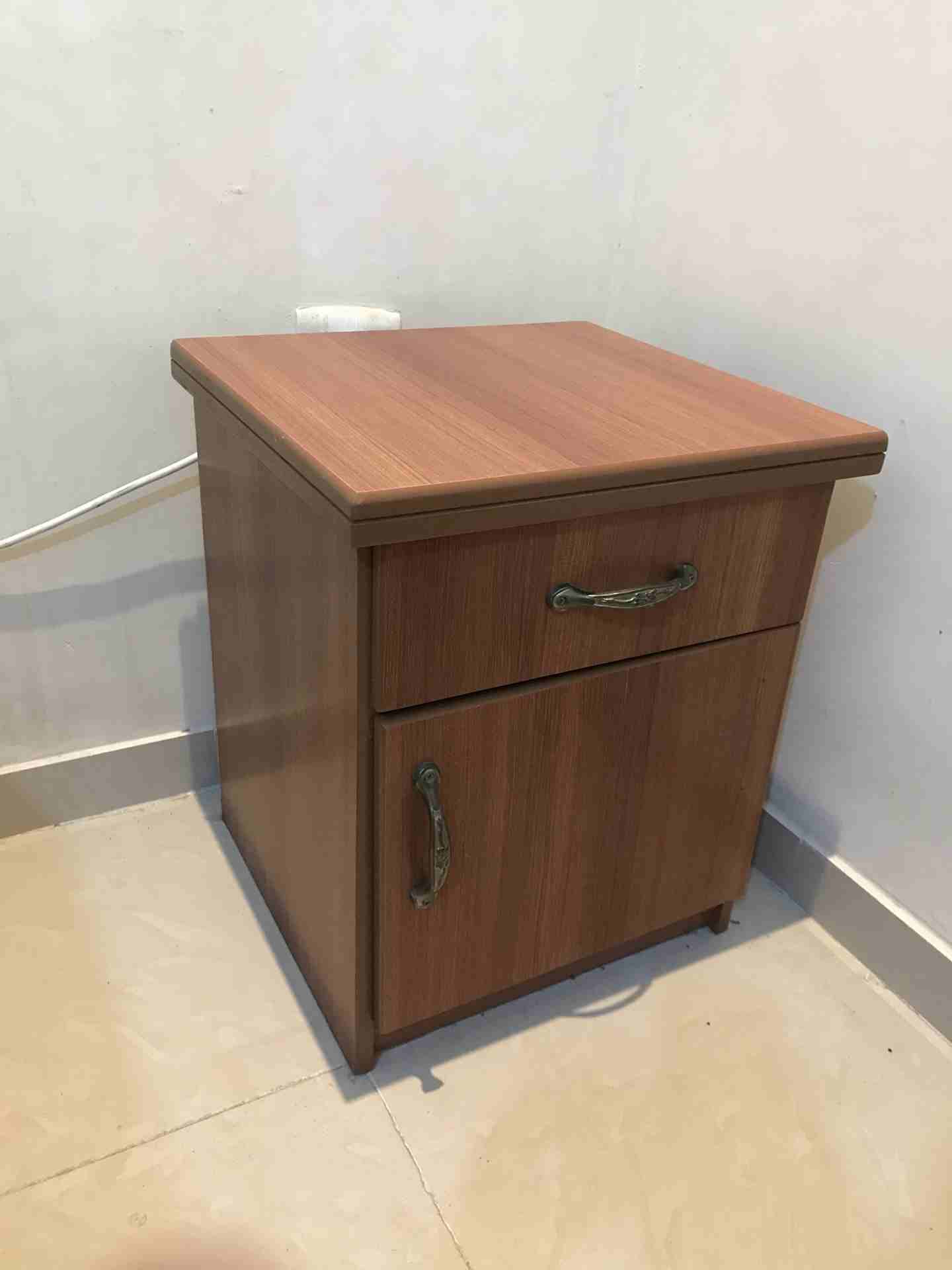 غرفة نوم كبيره مع مرتبه نظيفة
لا تنسَ أنك شاهدت هذا الإعلان في عنكبوت
غرفة نوم فرصه رائعه ونظيفة...
