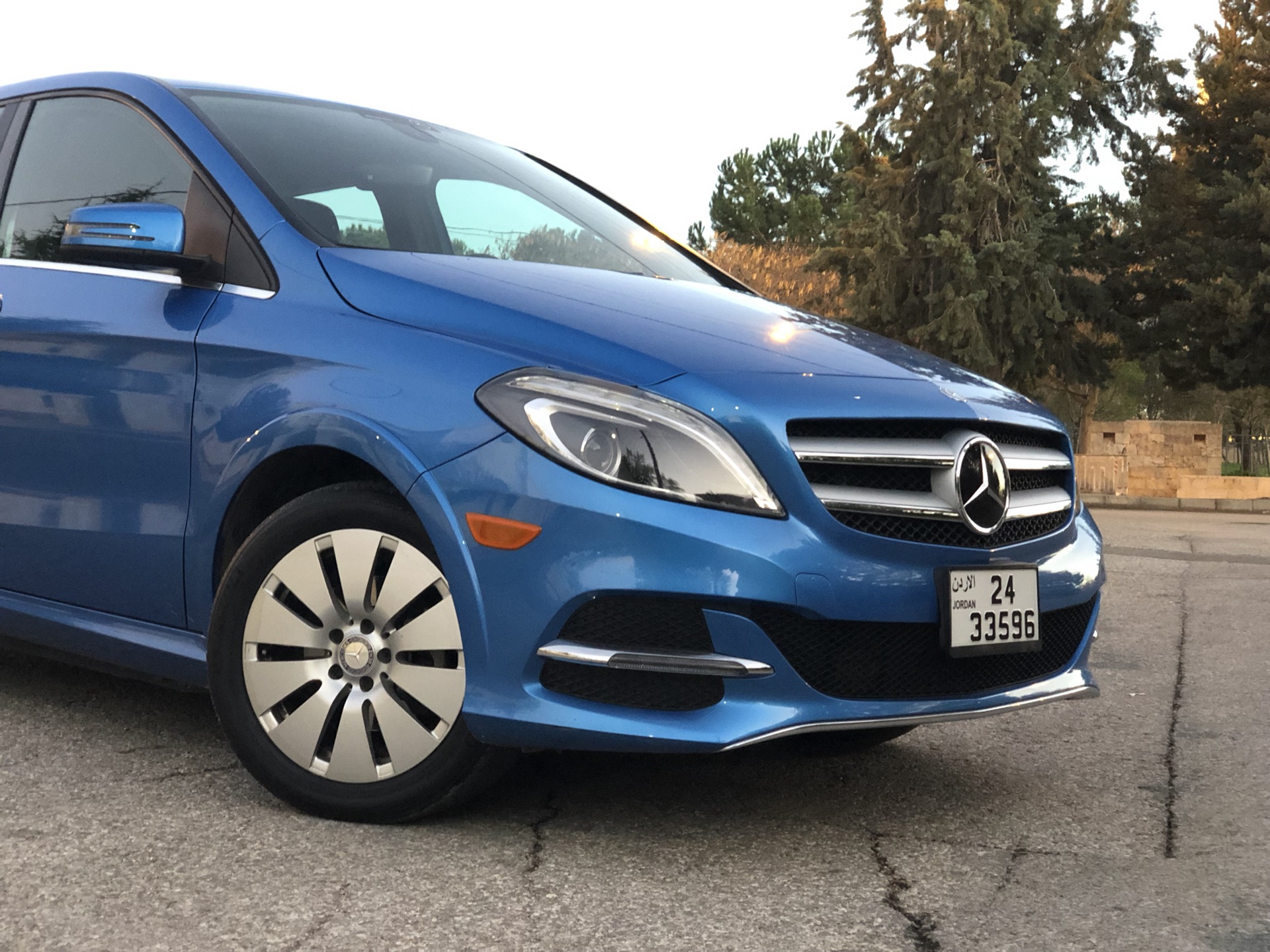 مرسيدس كهرباء Mercedes B Class
لا تنسَ أنك شاهدت هذا الإعلان في عنكبوت
B250
كهربائية
لون ازرق...