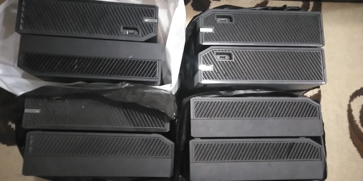 جهاز اجهزه اكس بوكس ون Xbox1 (8اجهزه)                                            


	 				لا تنسَ أنك شاهدت هذا الإعلان في عنكبوت            
	 				
                                _  للبيع 8 اجهز...