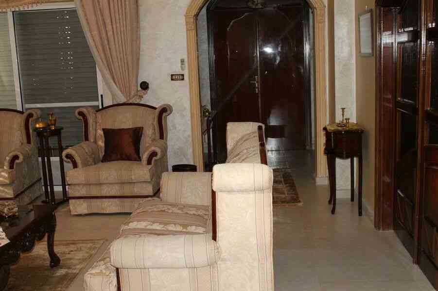 فيلا 550م في خلدا العواجانيه
لا تنسَ أنك شاهدت هذا الإعلان في عنكبوت
خلدا العوجانيه مطله على...