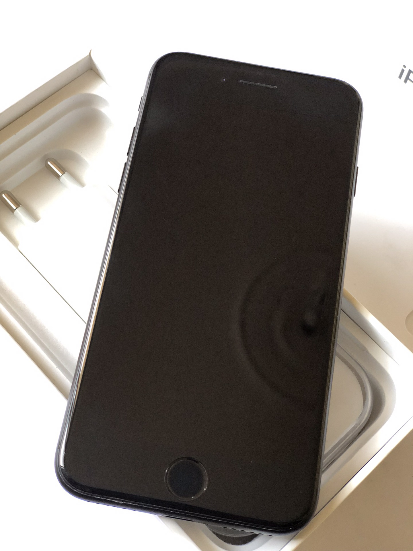 iPhone 7
لا تنسَ أنك شاهدت هذا الإعلان في عنكبوت
iPhone 7 128G آمريكي آصلي
حالة الجهاز 100&l...