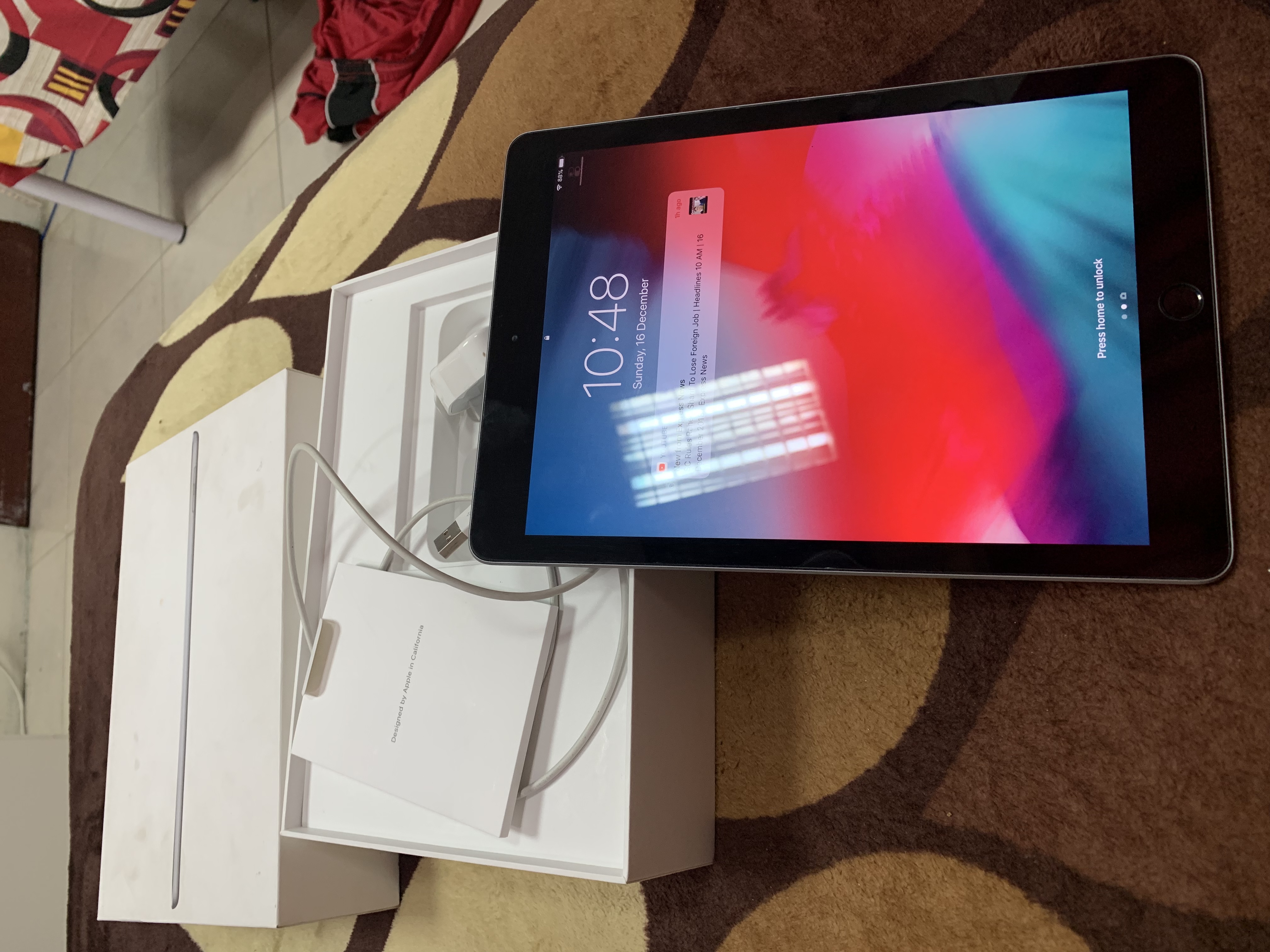 makkah Al Awali
لا تنسَ أنك شاهدت هذا الإعلان في عنكبوت
iPad (6th generation Wi-Fi
Size 9.7 i...