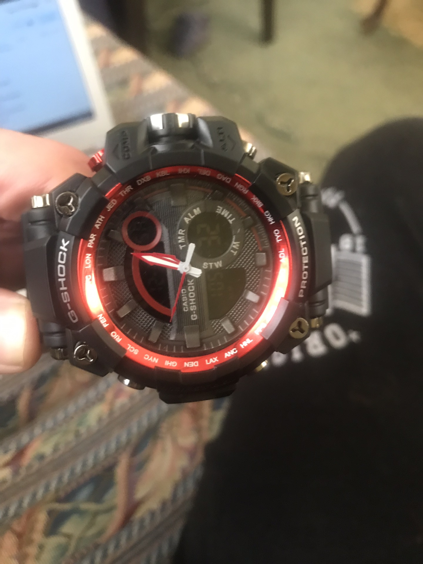 ساعه G-shock   copy one                                            


	 				لا تنسَ أنك شاهدت هذا الإعلان في عنكبوت            
	 				
                                الساعه جديده مش ملبوسه...
