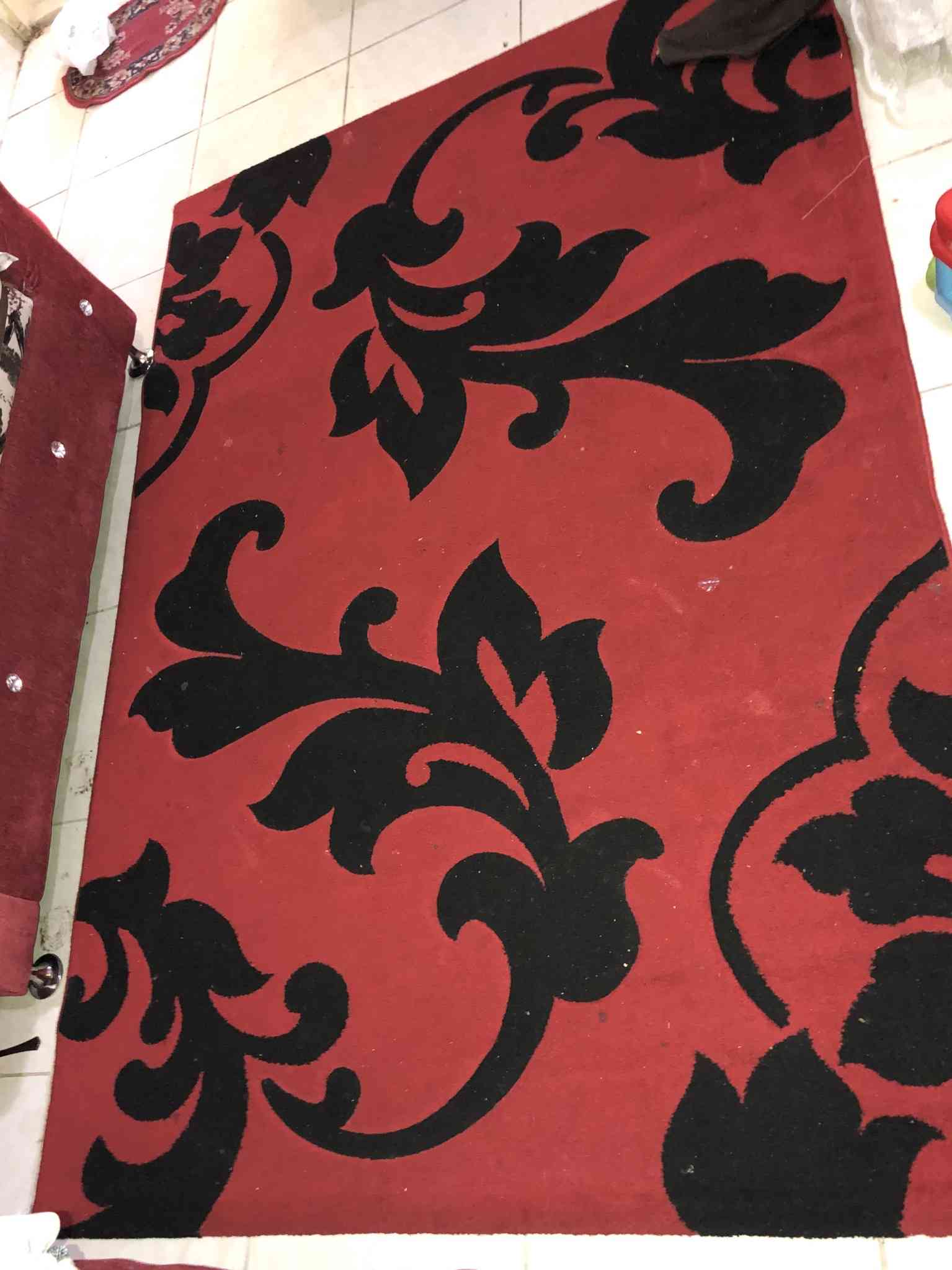 سجاد بحالة جيده                                            


	 				لا تنسَ أنك شاهدت هذا الإعلان في عنكبوت            
	 				
                                سجاد مقاسات مختلفة...