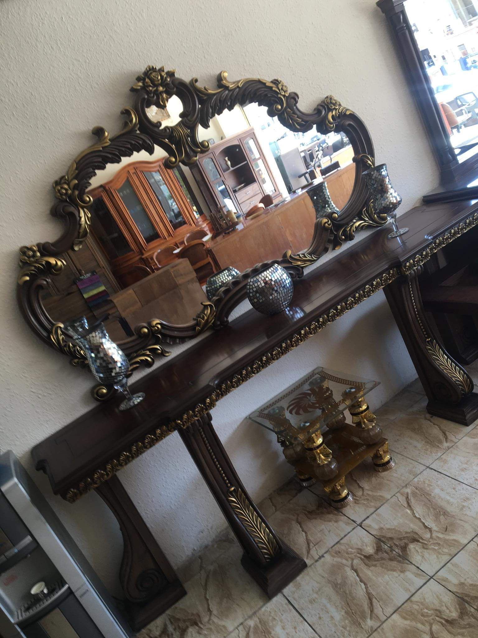 معرض السمهوري _نشتري وبيع جميع انواع الاثاث المستعمل بأفضل الاسعار
لا تنسَ أنك شاهدت هذا الإعلان في عنكبوت...