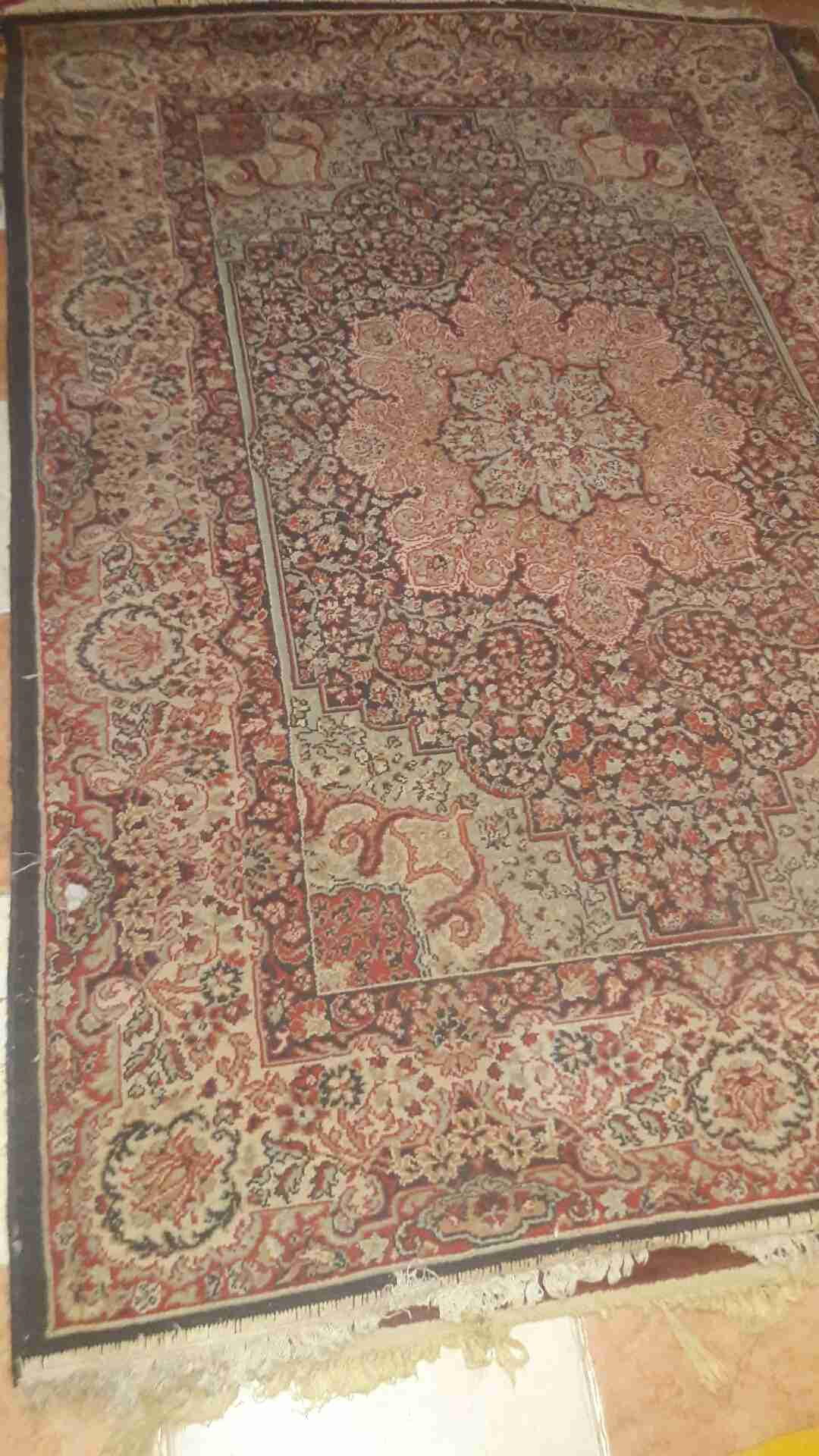 سجادة 160 ×240 بحالة جيدة جدا
لا تنسَ أنك شاهدت هذا الإعلان في عنكبوت
سجادة مستعملة بحا...