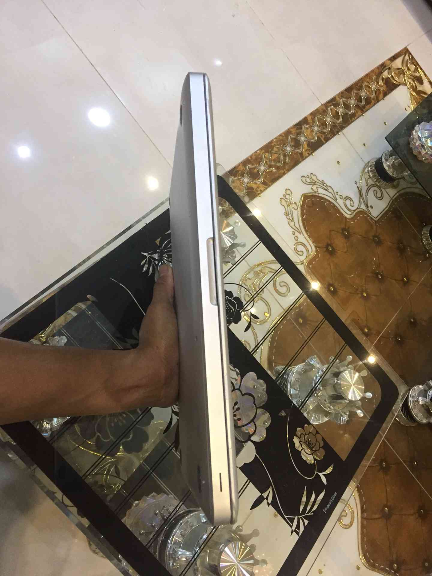 ماك بوك برو
لا تنسَ أنك شاهدت هذا الإعلان في عنكبوت
ماك بوك للبيع
معالج /كور 2دو
رام /6 قيقا...