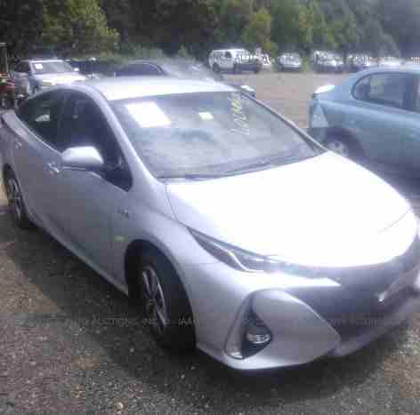 TOYOTA PRIUS PRIME 2017( هايبرد شحن ) حرة بدون جمرك
لا تنسَ أنك شاهدت هذا الإعلان في عنكبوت
تو...