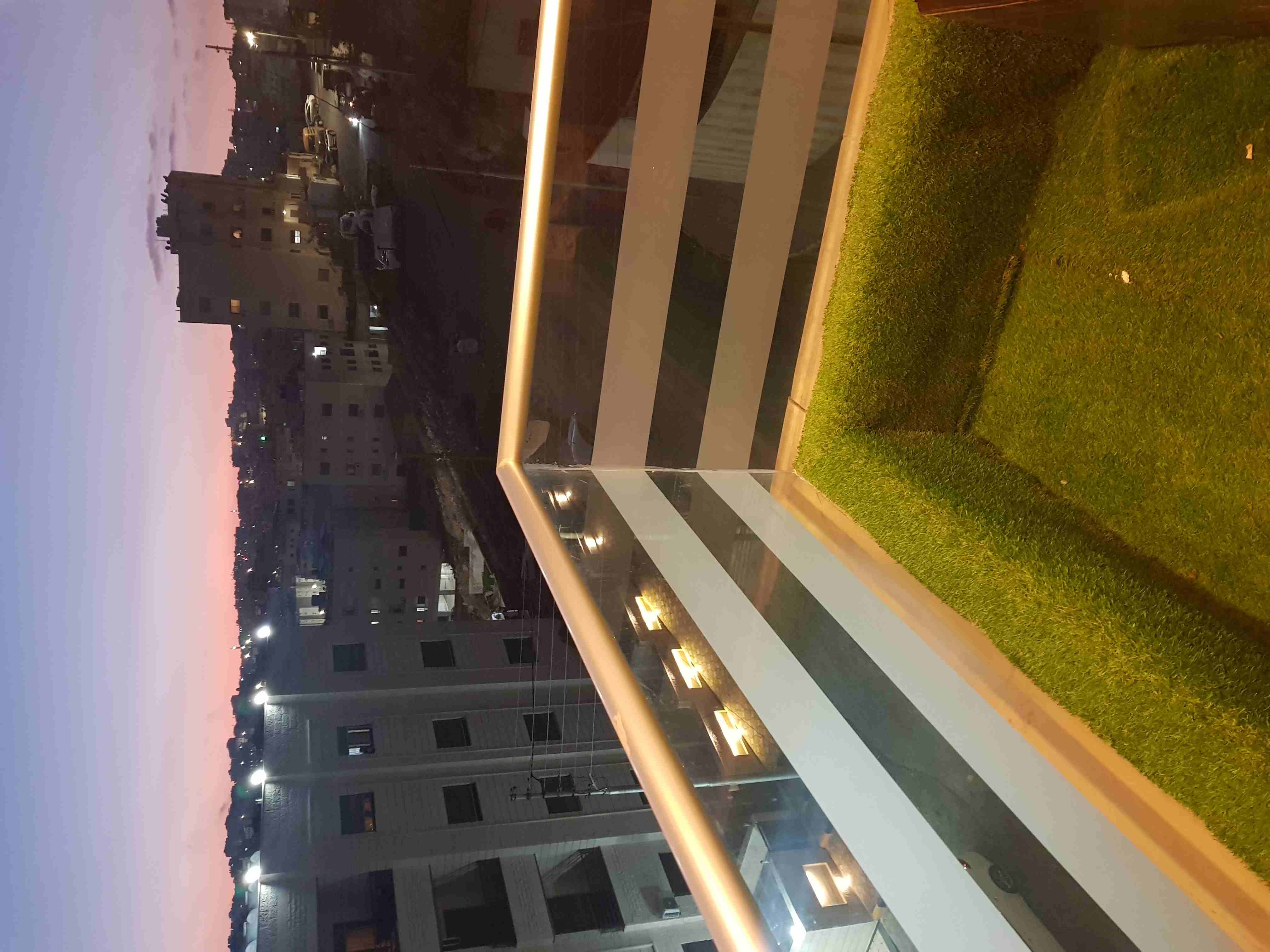 0796649469
لا تنسَ أنك شاهدت هذا الإعلان في عنكبوت
شقه فاخره للبيع عمر البناء حديث منطقه طبربور...
