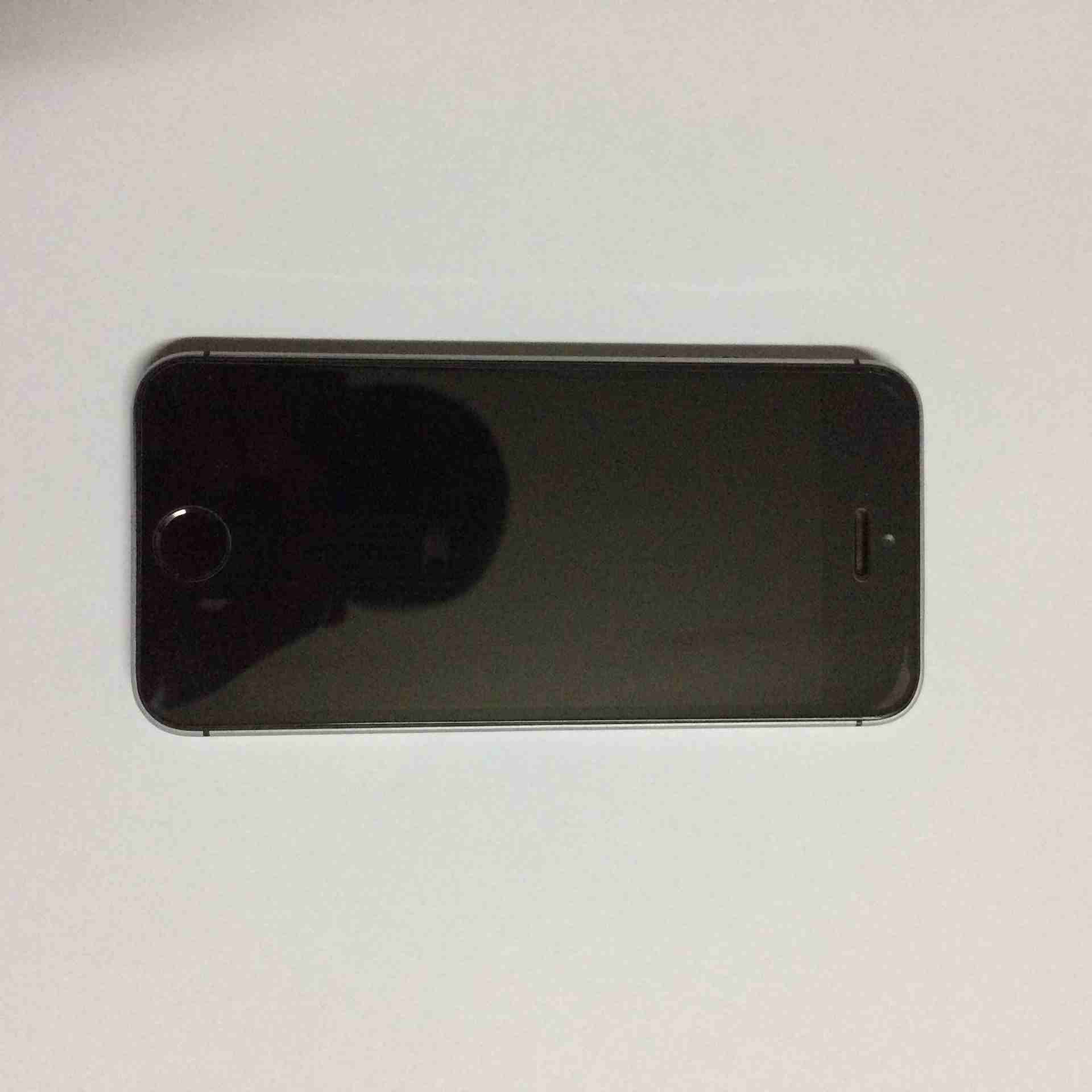 ايفون 5s للبيع
لا تنسَ أنك شاهدت هذا الإعلان في عنكبوت
تلفون5sللبيع وكاااااااااااااااا له ولا شخط...
